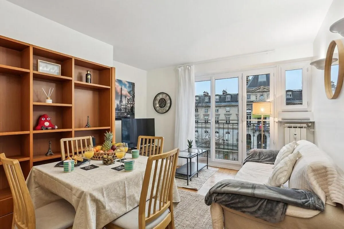 Charming Apartment Heart Of 15Th Parijs