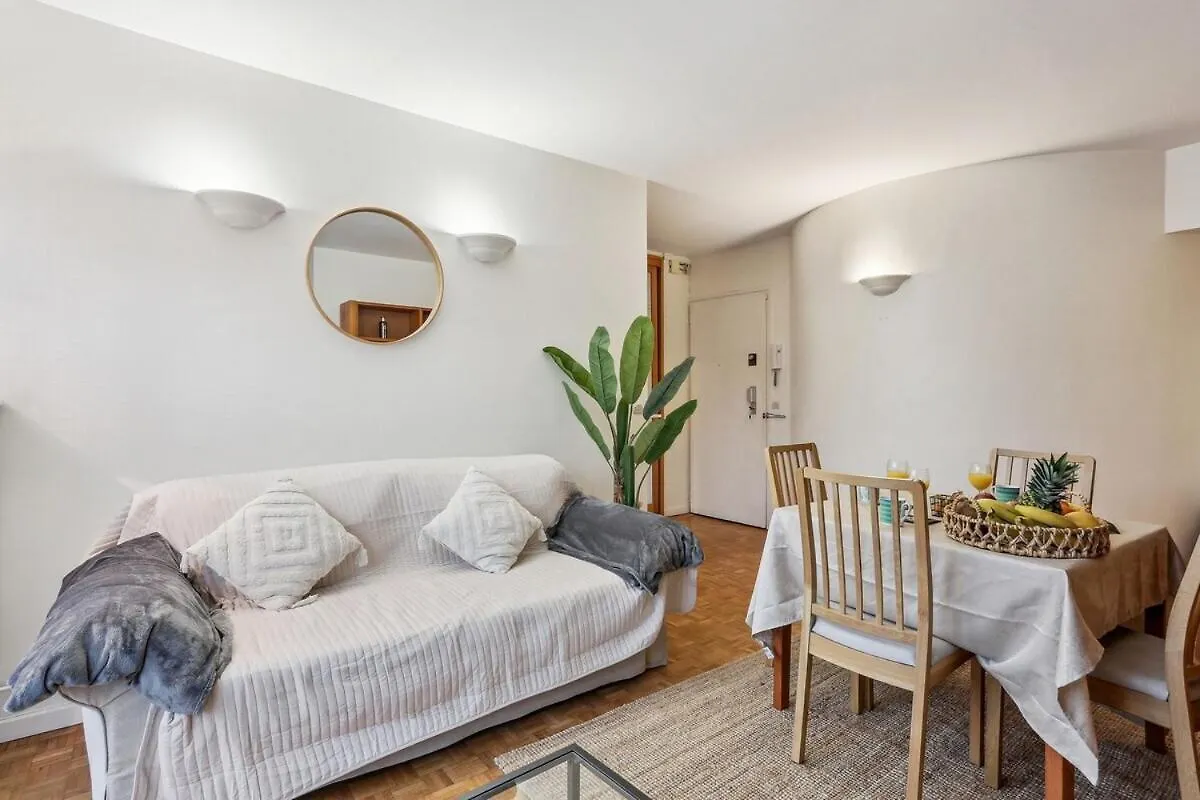 Charming Apartment Heart Of 15Th باريس